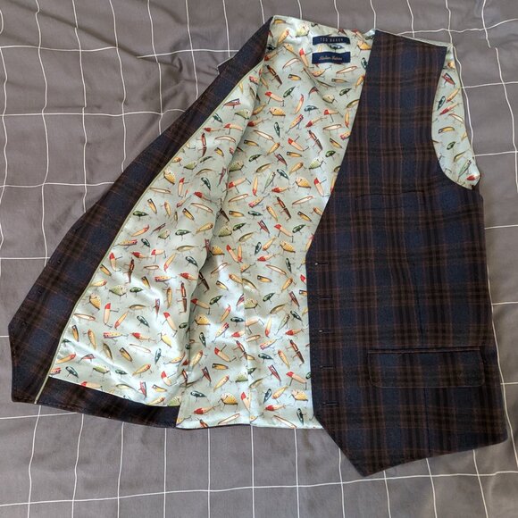 Ted Baker Plaid Vest with Fish Bait Print - Picture 2 of 4